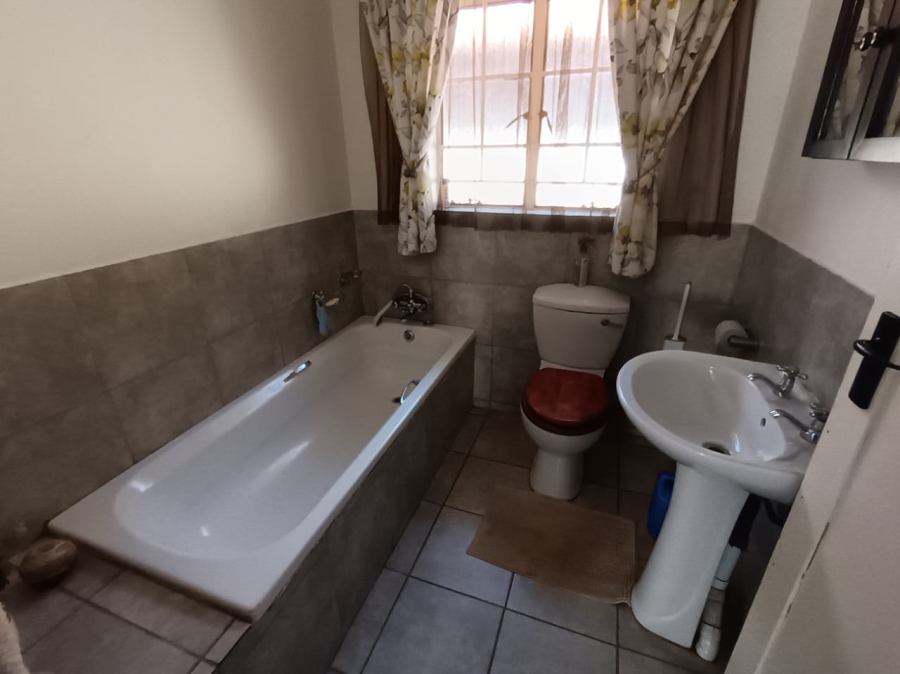 3 Bedroom Property for Sale in Cashan North West
